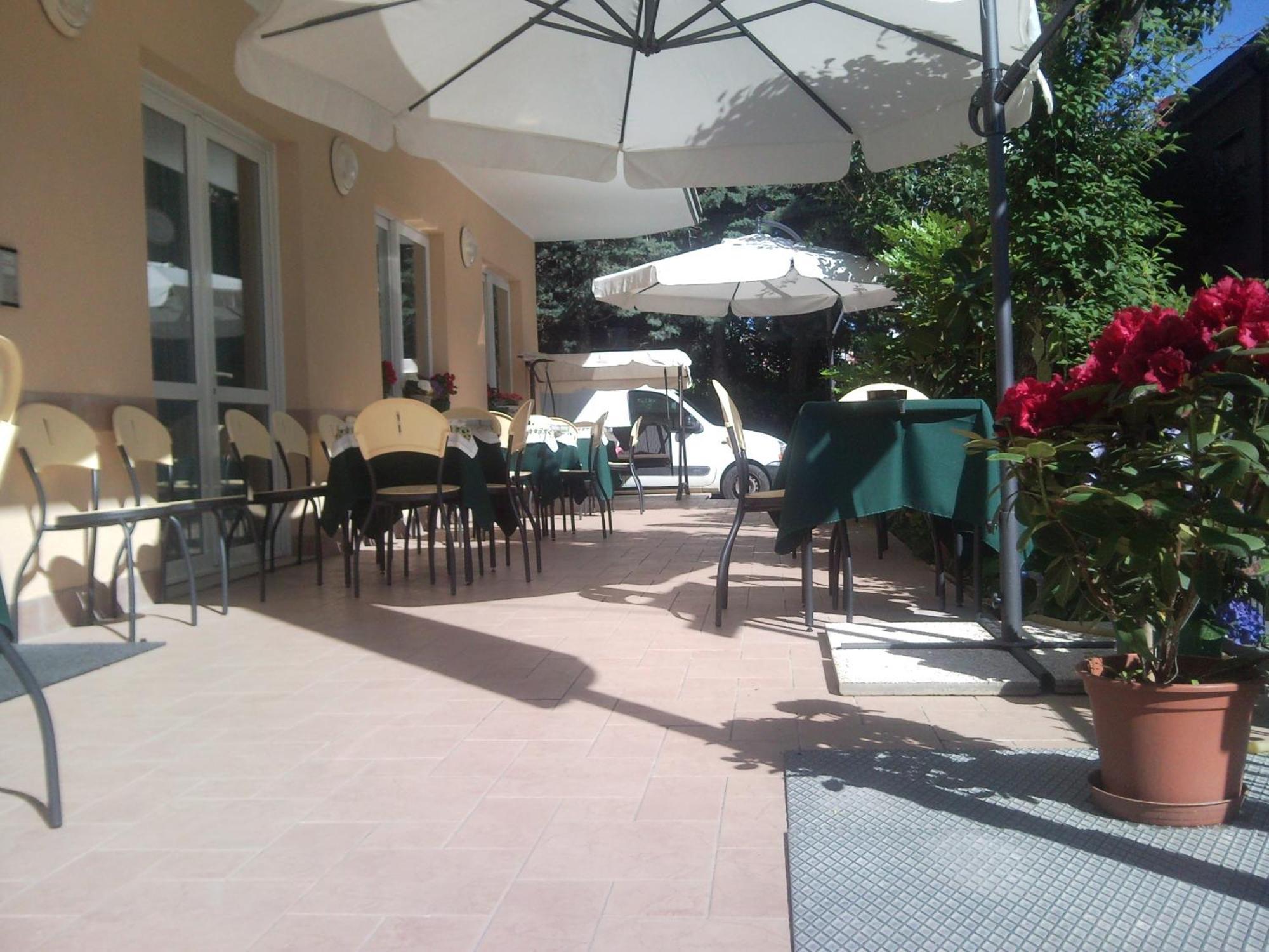 Hotel Trinidad Ρίμινι Εξωτερικό φωτογραφία